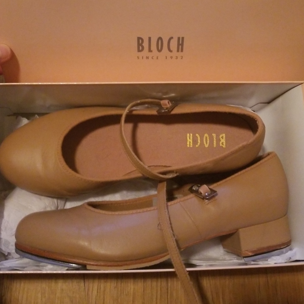 Tap shoes